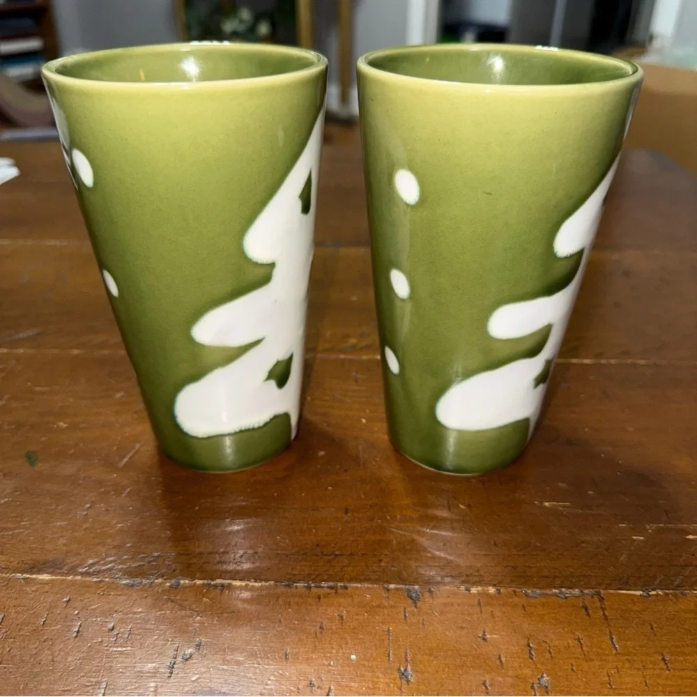 Pier 1 Green and White Mugs set of 2